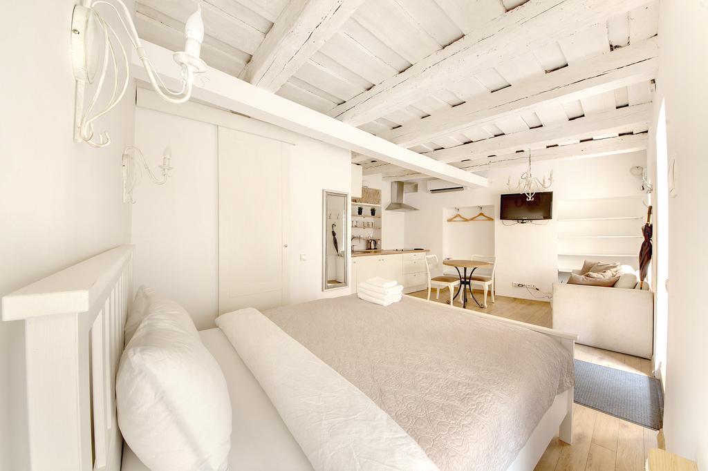 Zemaitijos St Studio Apartment Vilnius Luaran gambar